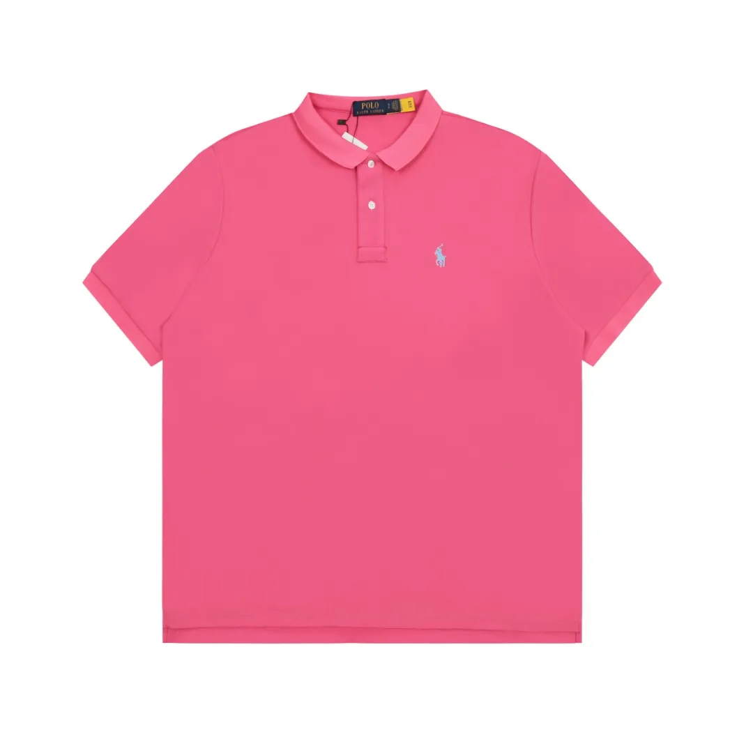 🅿️152 "Top quality" Style number: DS001# (not off the shelves all year round) [Ralph Lauren classic pony embroidered lapel POLO short sleeves] ✅Ralph Lauren Ralph Lauren classic basic versatile POLO short sleeves ✅Main supply platform live broadcast Wholesale entities will be replenished when out of stock Not removed from the shelves ✅ZP quality 1:1 version Scan the code to enter the GF website Z cabinet quality ✅Detailed quality The only one in Guangzhou Imported pique fabrics Mainly high-end, cost-effective and good quality. Needless to say, the version is restored to the original version. The maximum size can be worn up to 210 pounds. Loose, comfortable and stress-free. ✅Wear for work and life. Suitable for various occasions. A must-have recommendation for couples. Size:
